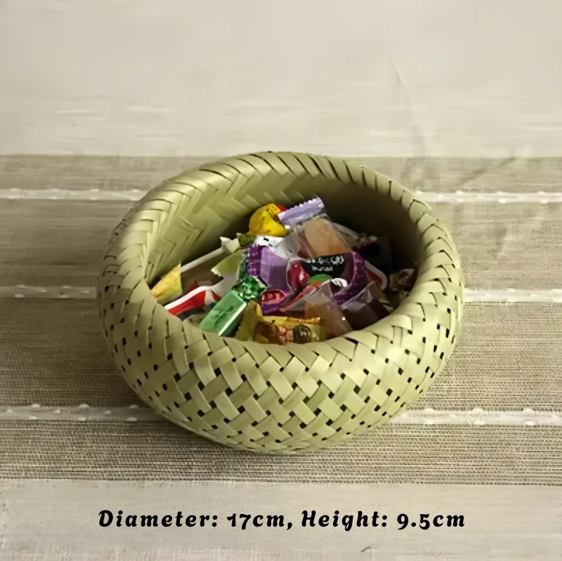 Medium-sized handwoven bamboo basket, functional design, sustainable material