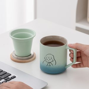 Ceramic custom logo engraved couple mugs, a pair of lover-style water cups, coffee cups with lids.